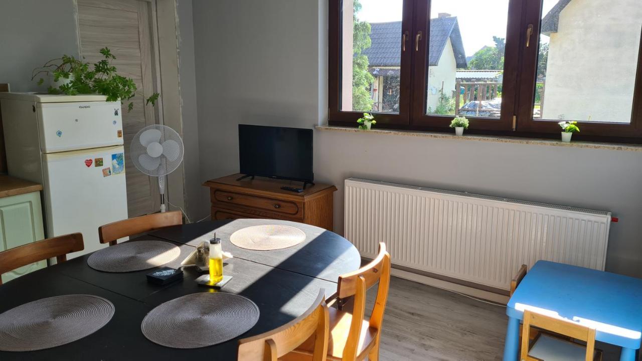 Urocze Apartamenty Na Wsi Goledzinow 外观 照片