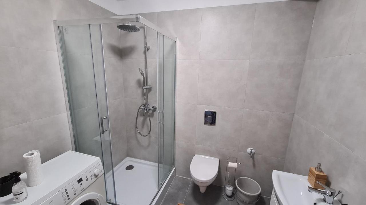 Urocze Apartamenty Na Wsi Goledzinow 外观 照片