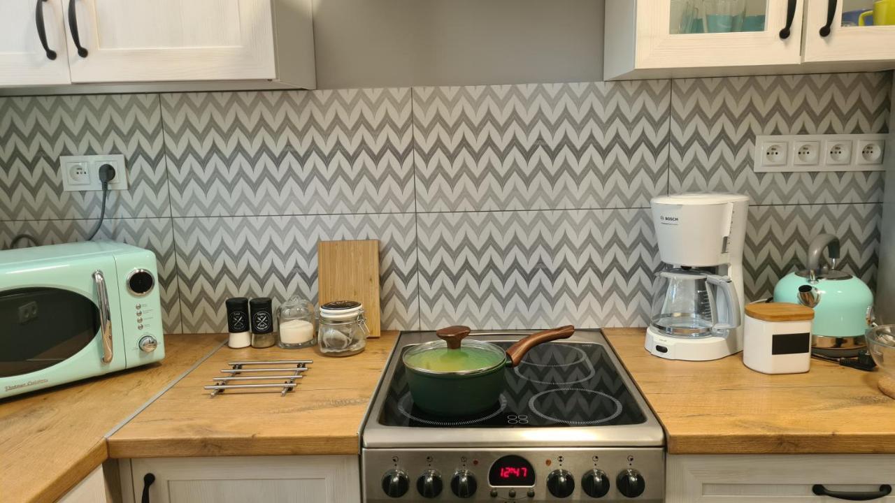 Urocze Apartamenty Na Wsi Goledzinow 外观 照片